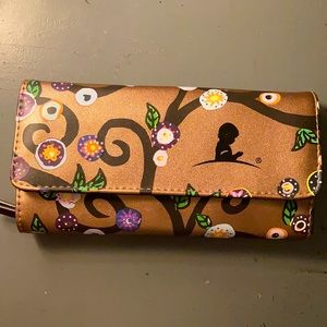 Zales St. Jude  Children’s Hospital jewelry roll